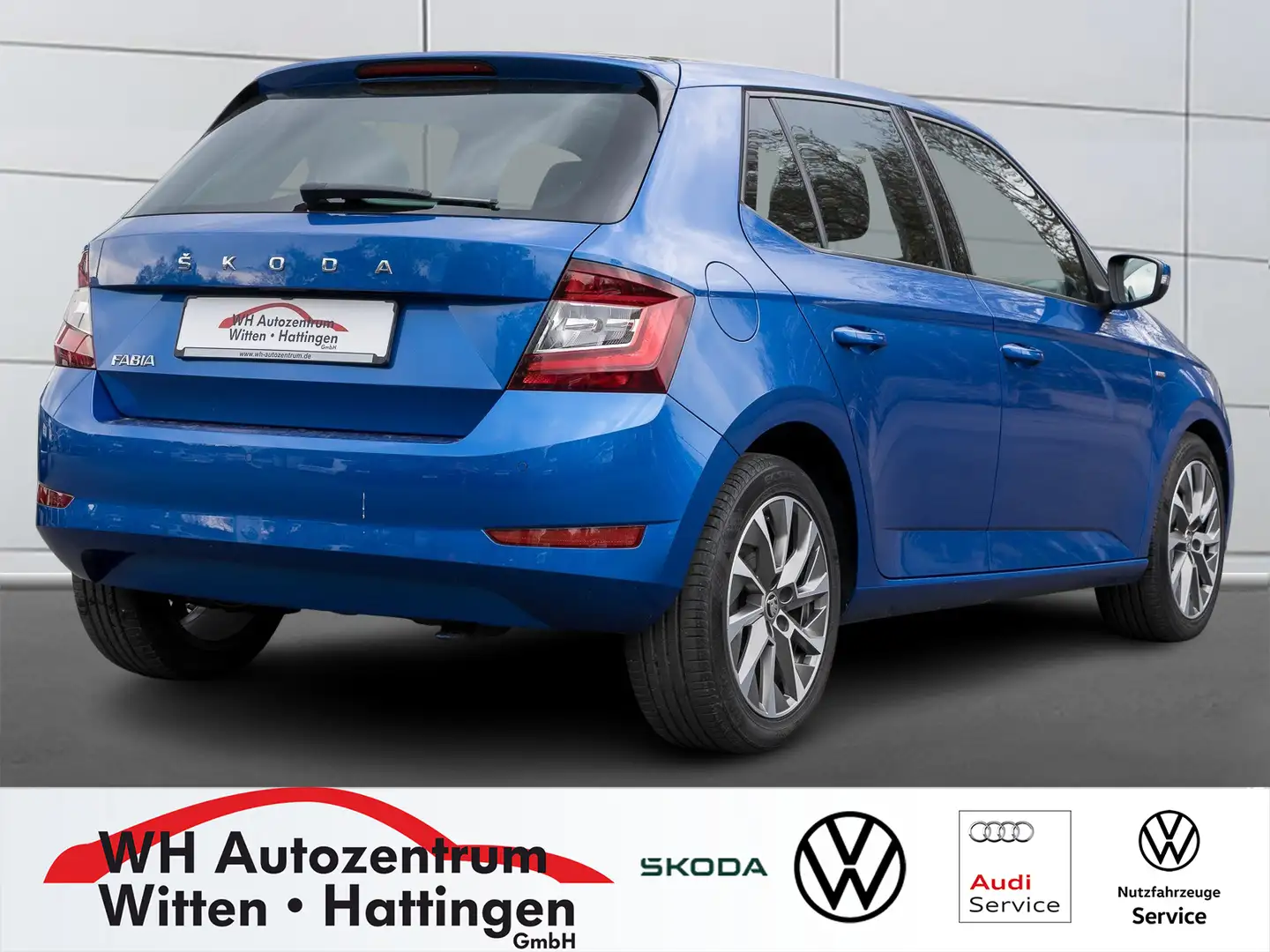Skoda Fabia 1.0 TSI Clever Best of PANORAMA NAVI AHK LED SI... Blau - 2