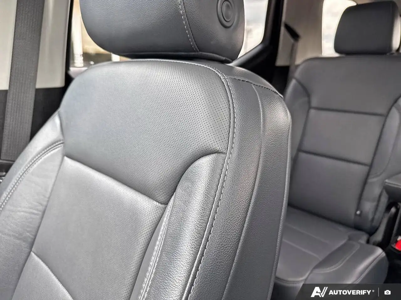Chevrolet Traverse photo Chevrolet Traverse