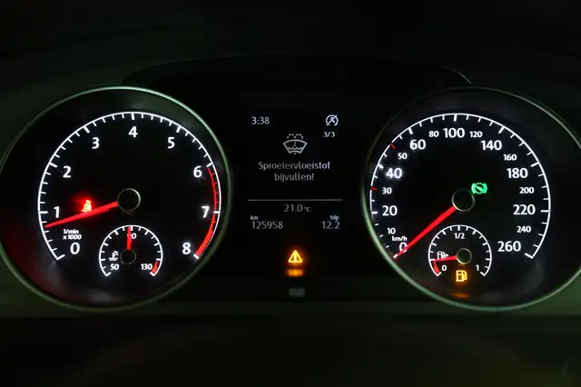 Volkswagen Golf view 15