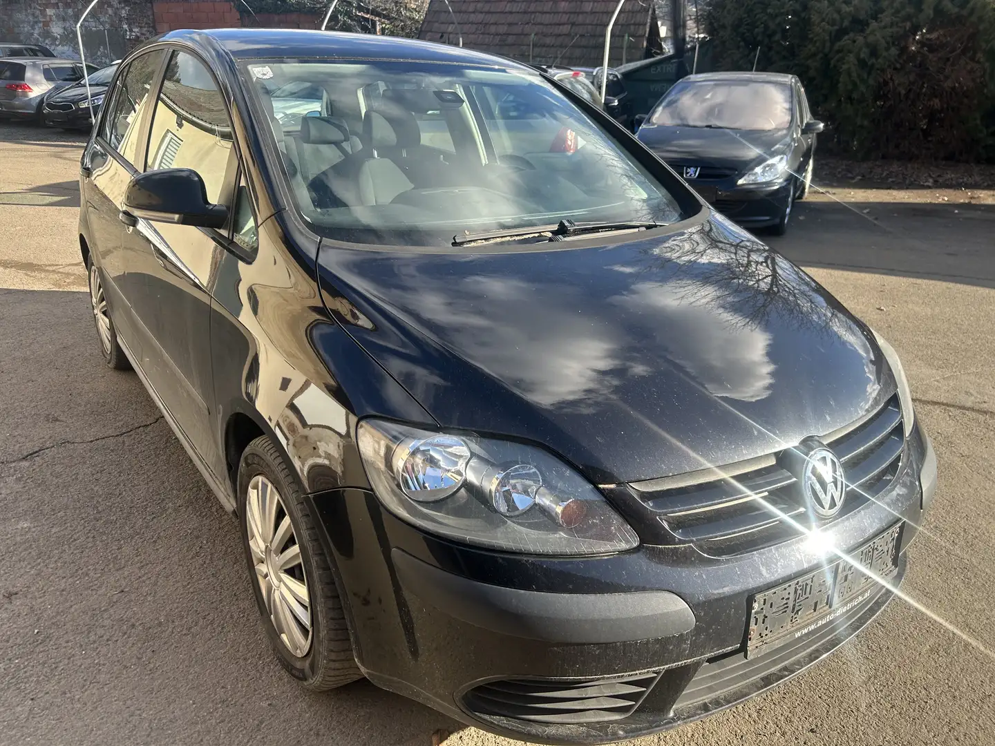 Volkswagen Golf Trendline 1,6 FSI-E-Mail werden nicht beantwortet - 1