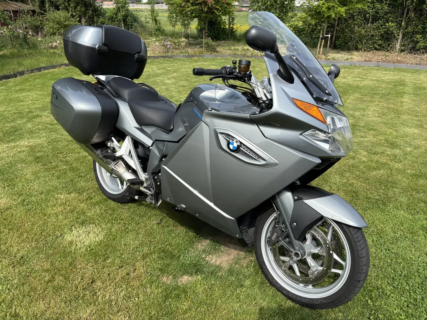 BMW K 1300 GT exclusive Grau - 1