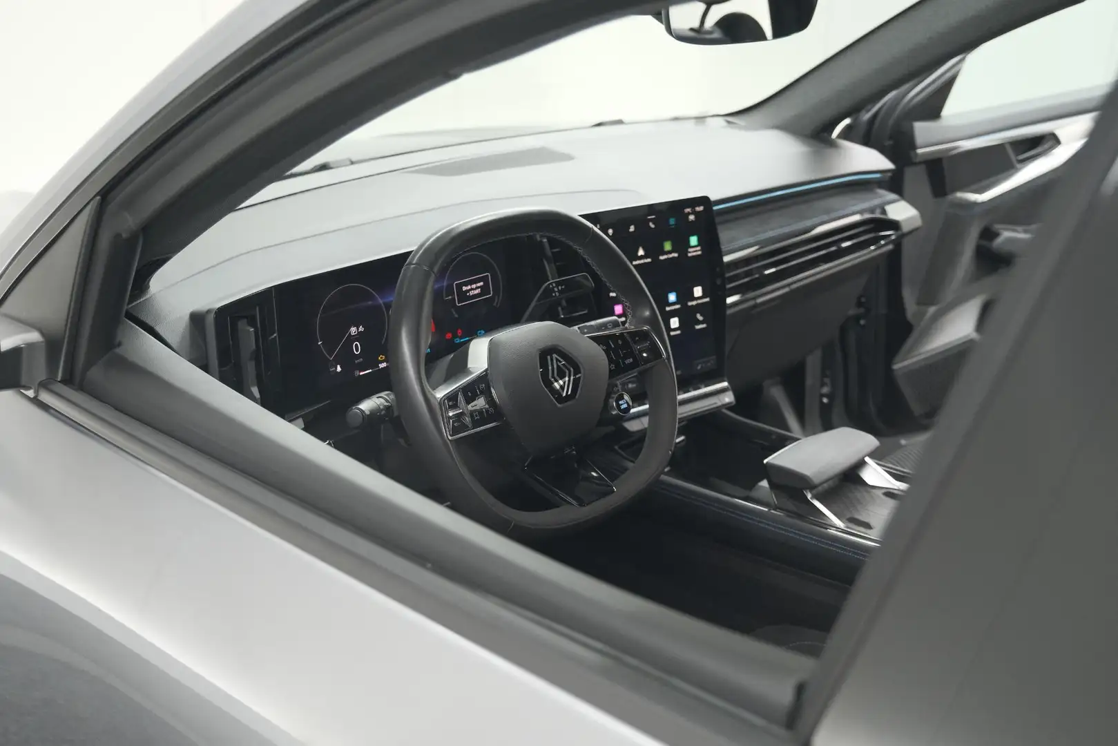 Renault Austral 1.2 E-Tech full hybrid 200 Techno Esprit Alpine | Grijs - 2