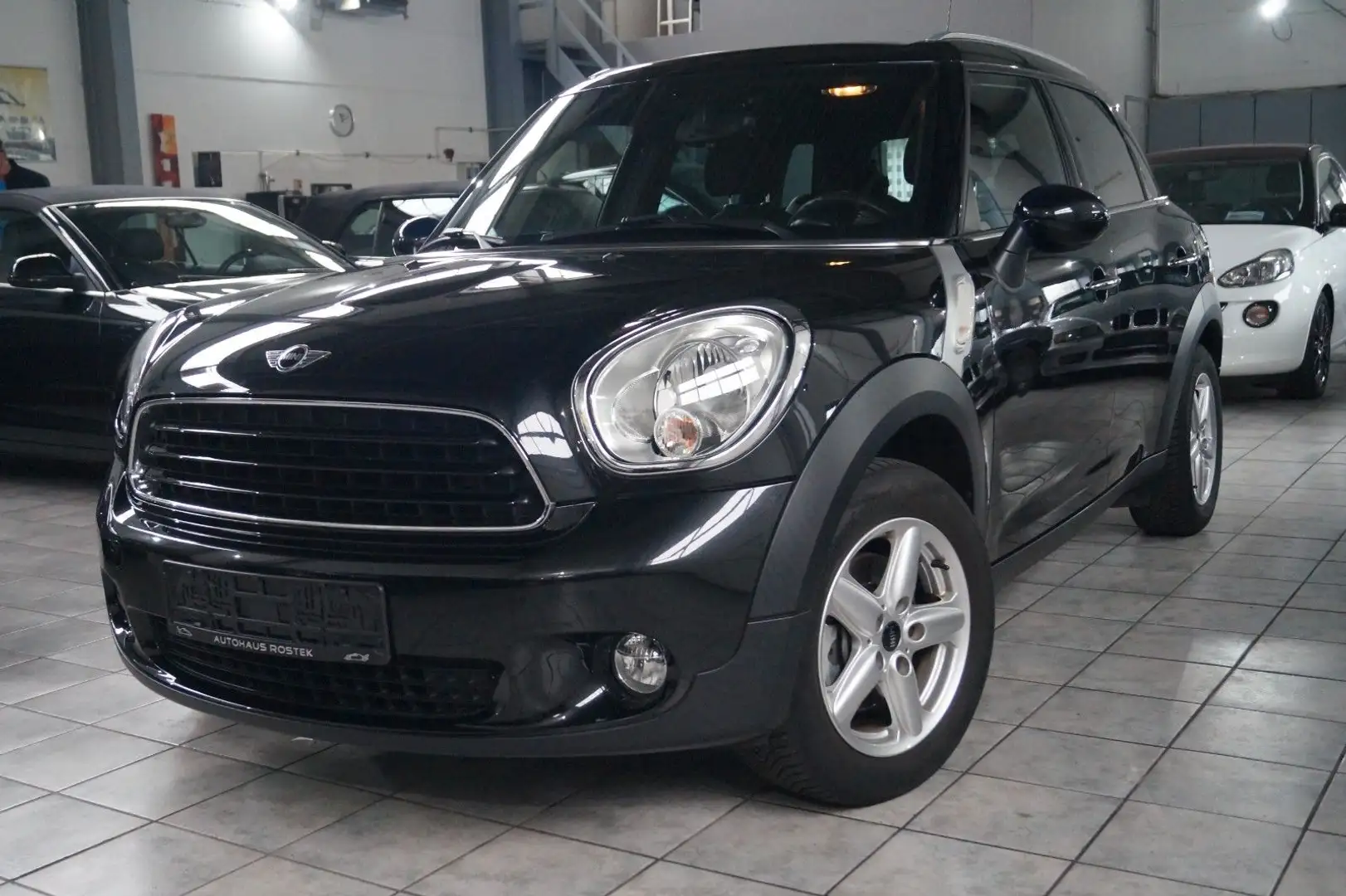 MINI One Countryman One*Panorama*SH*PDC* Schwarz - 1
