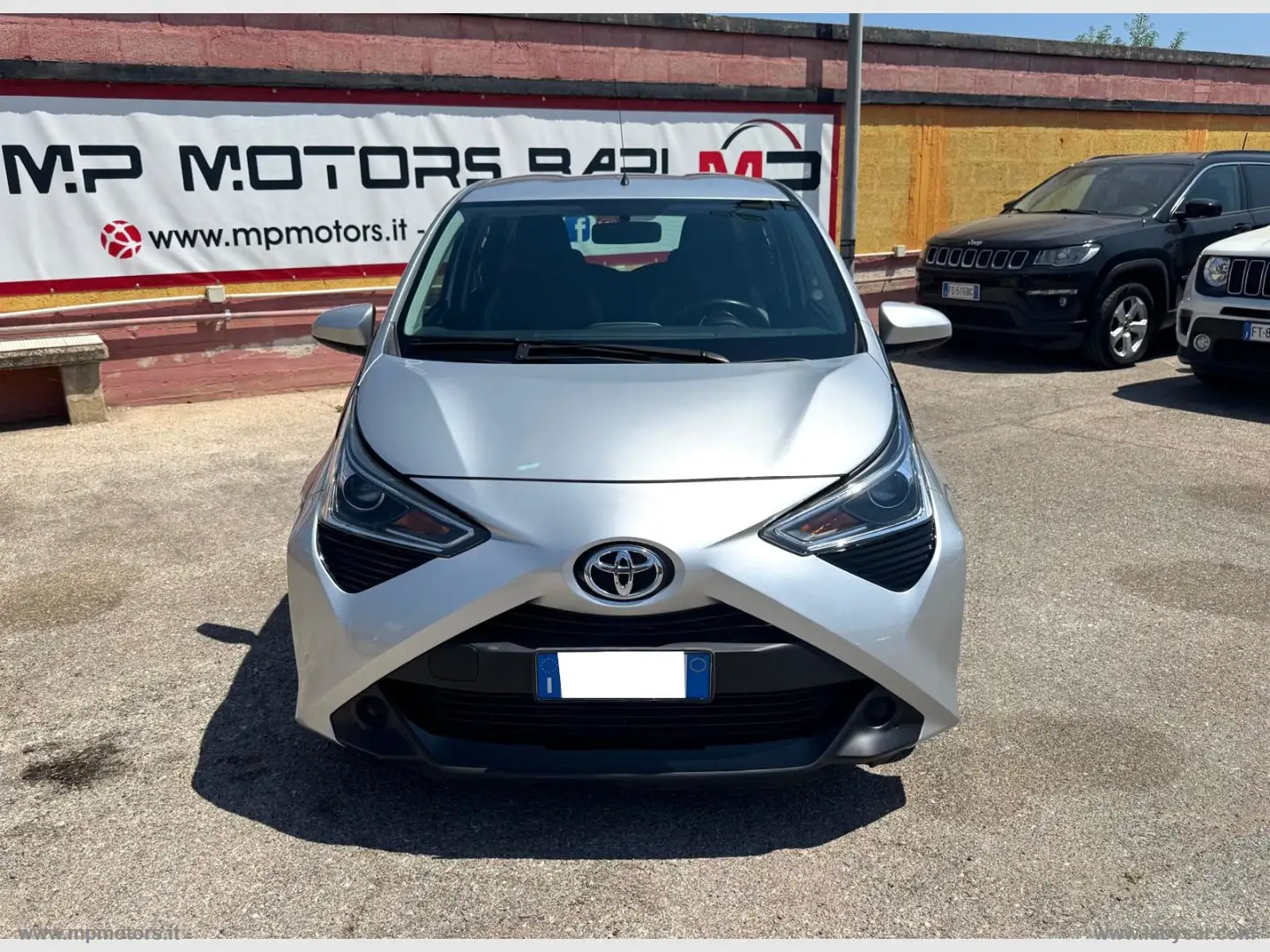 Toyota Aygo AYGO X-BUSINESS 1.0 72CV 5P. AUTOMATICA Grigio - 2