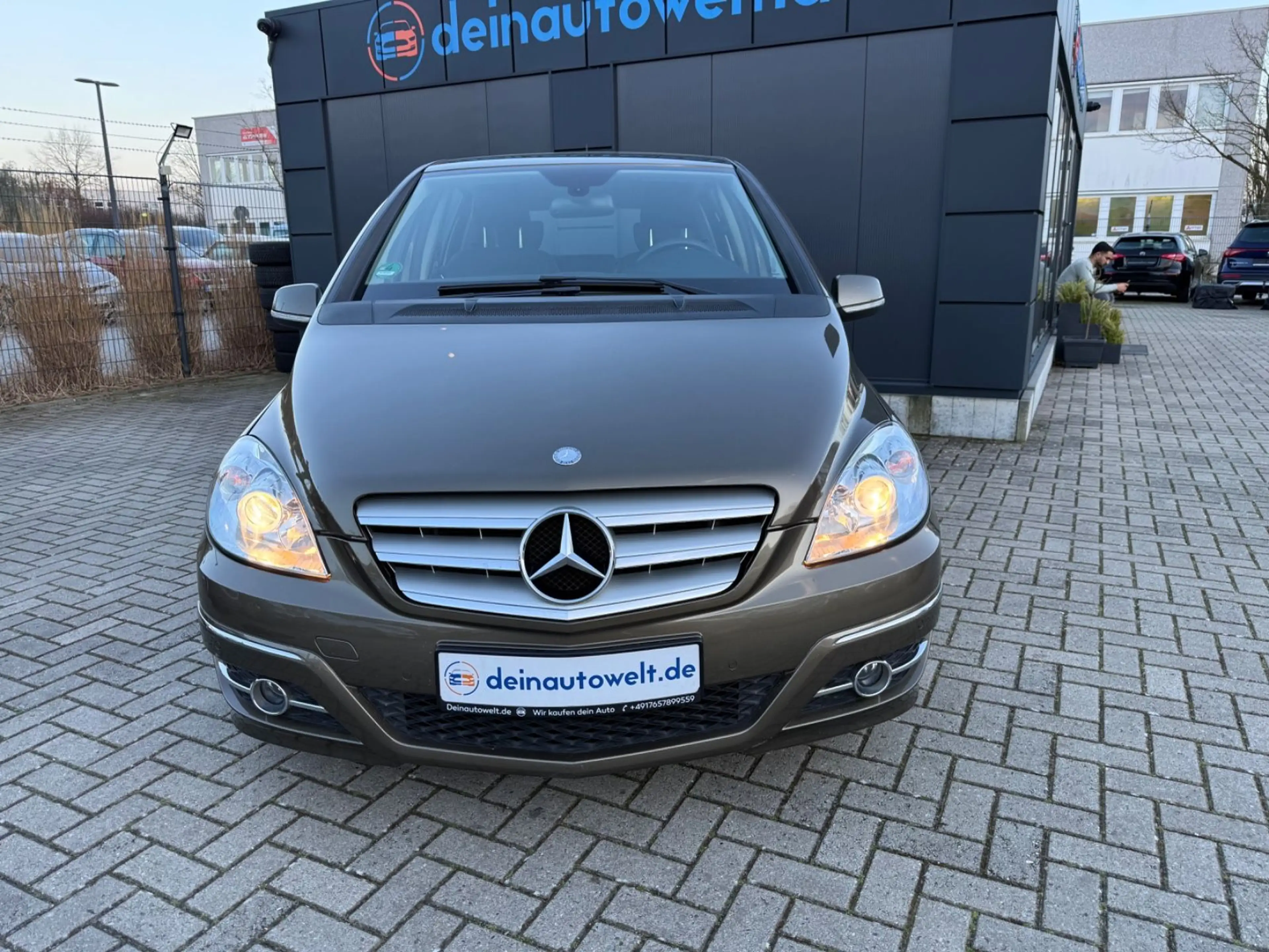 Mercedes-Benz B 180 CDI 1.Hand — photo 2