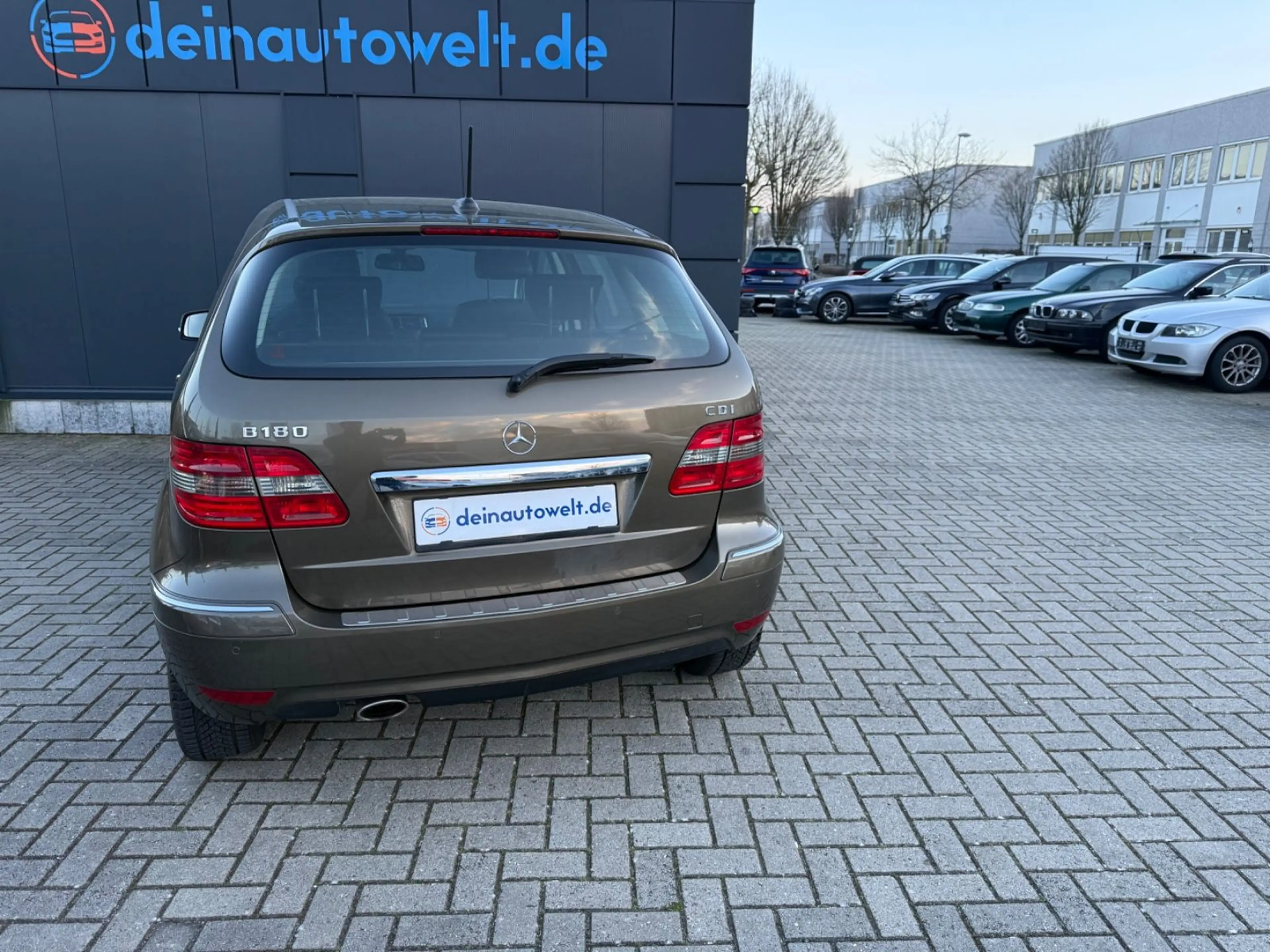 Mercedes-Benz B 180 CDI 1.Hand — photo 7