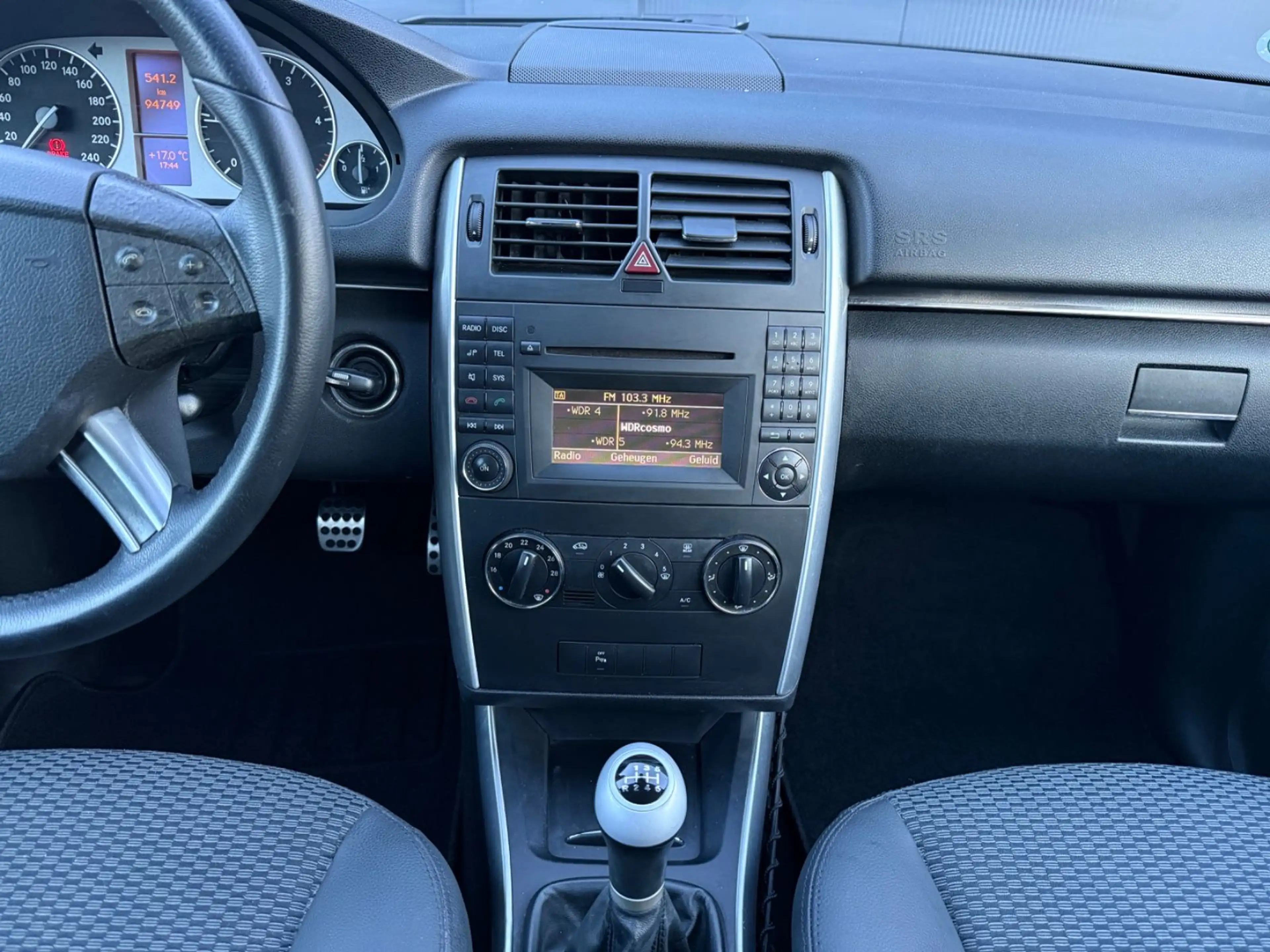 Mercedes-Benz B 180 CDI 1.Hand — photo 13