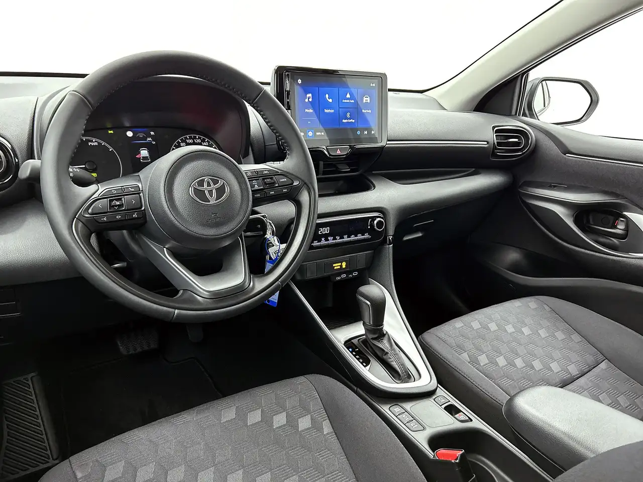 Toyota Yaris 2026 — фото 6