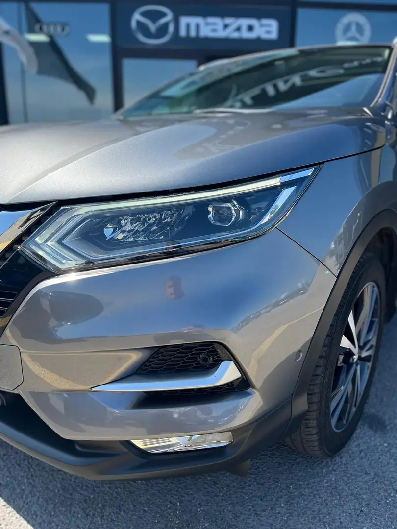 Nissan Qashqai 1.5 dCi 115 CV N-Connecta TETTO PANORAM RETROCAM Plateado - 2