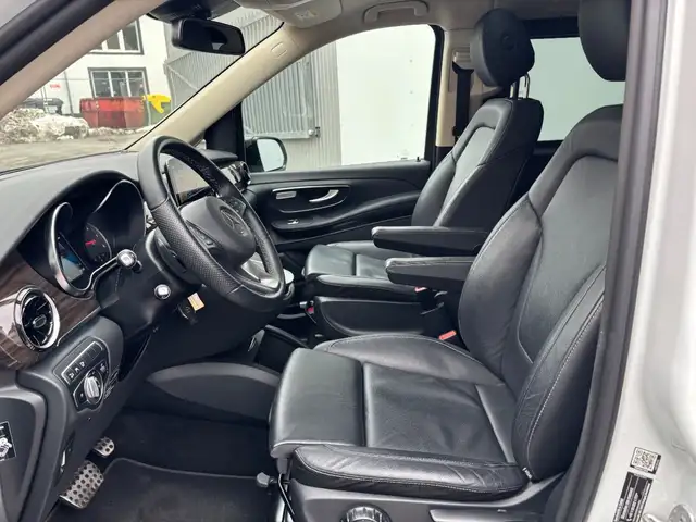 Mercedes-Benz Marco Polo 300 d 4MATIC LED PTS AMG Night Stdhzg Ansicht 8