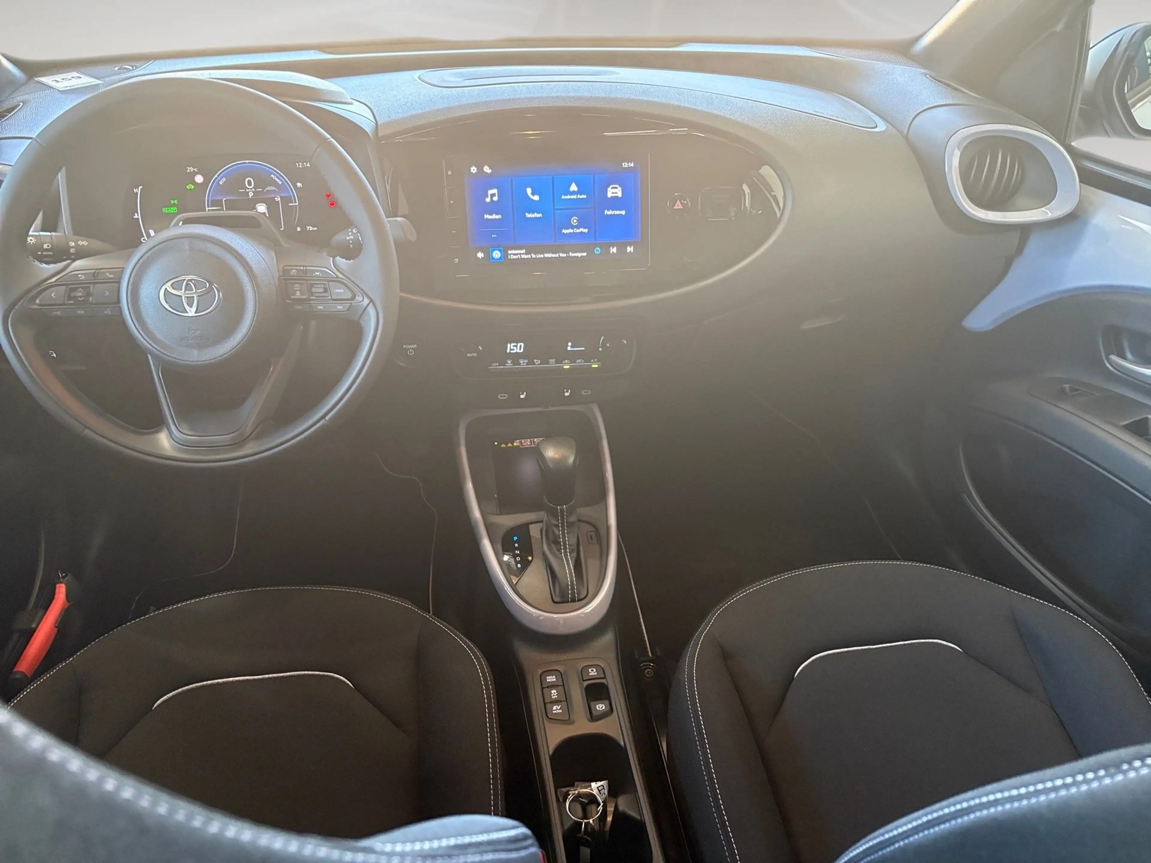 Toyota Aygo X 5-Türer Teamplayer 1.5 l Hybrid Stufenlos — photo 11