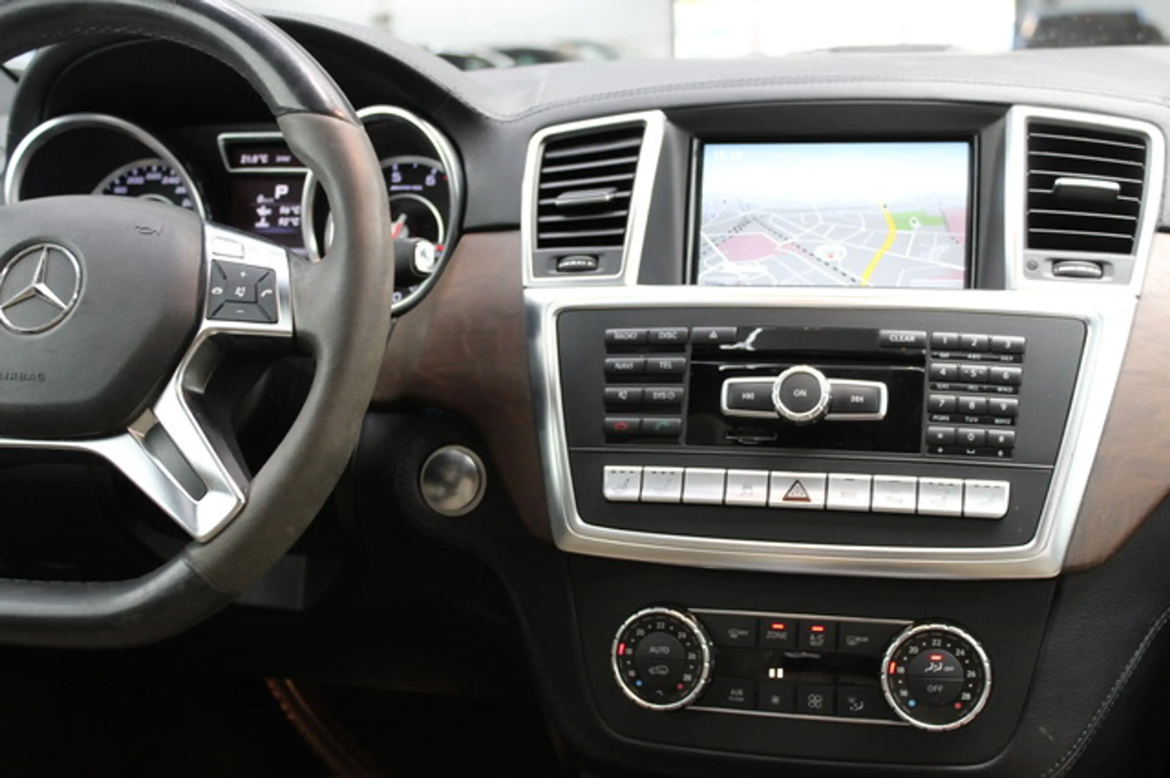 Mercedes-Benz GL 63 AMG 4Matic 7.Sitz/NAVI/KAMERA/H&K/PDC/LED — photo 9