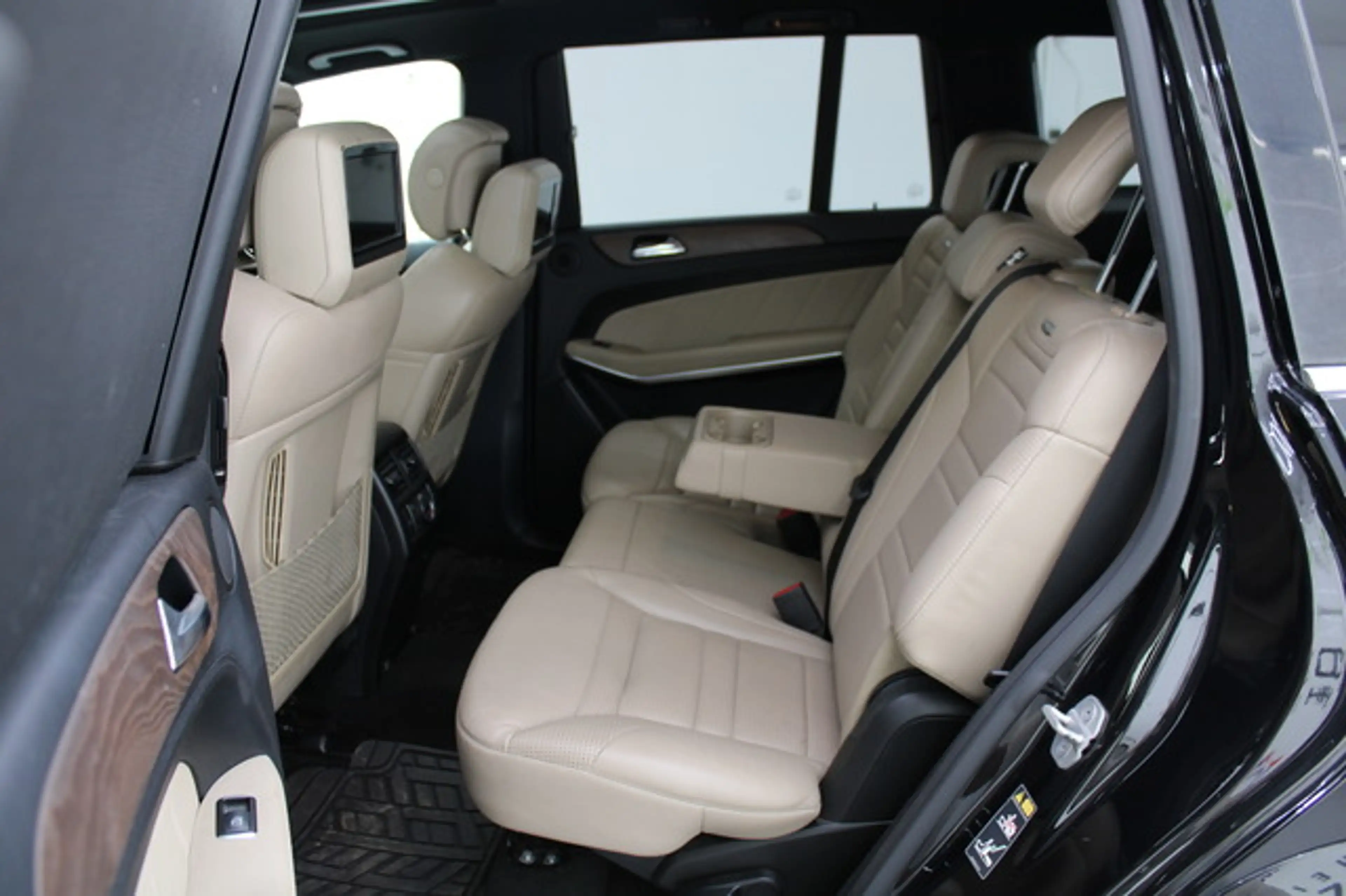 Mercedes-Benz GL 63 AMG 4Matic 7.Sitz/NAVI/KAMERA/H&K/PDC/LED — photo 11