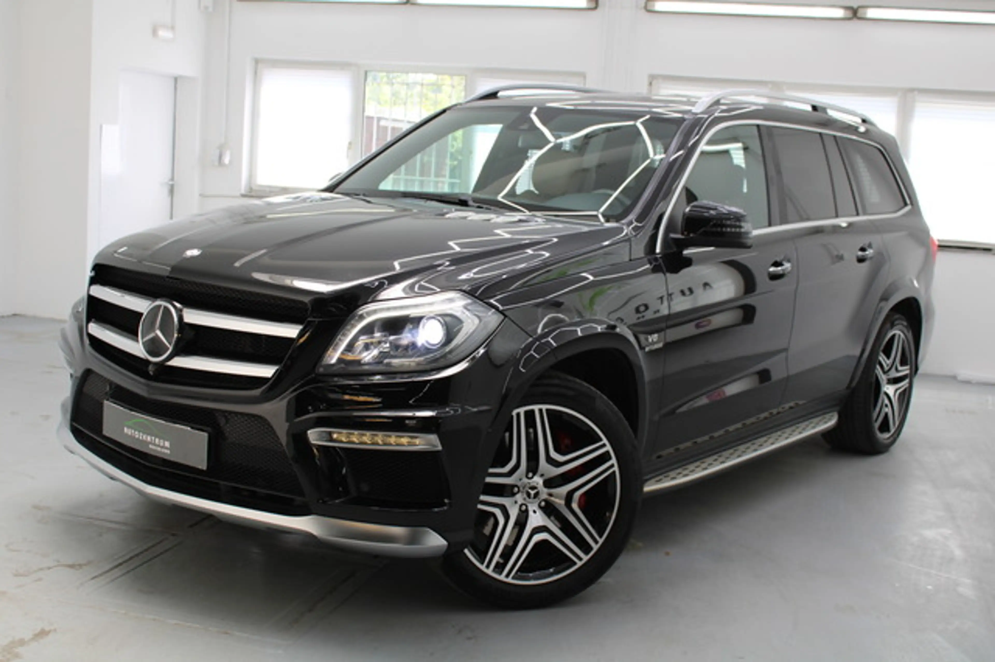 Mercedes-Benz GL 63 AMG 4Matic 7.Sitz/NAVI/KAMERA/H&K/PDC/LED