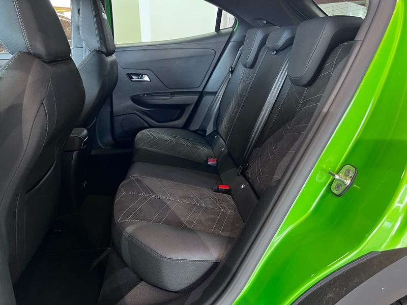 Opel Mokka 1.2 Turbo Ultimate Alcantara+Navi+SHZ+Kam. — photo 13