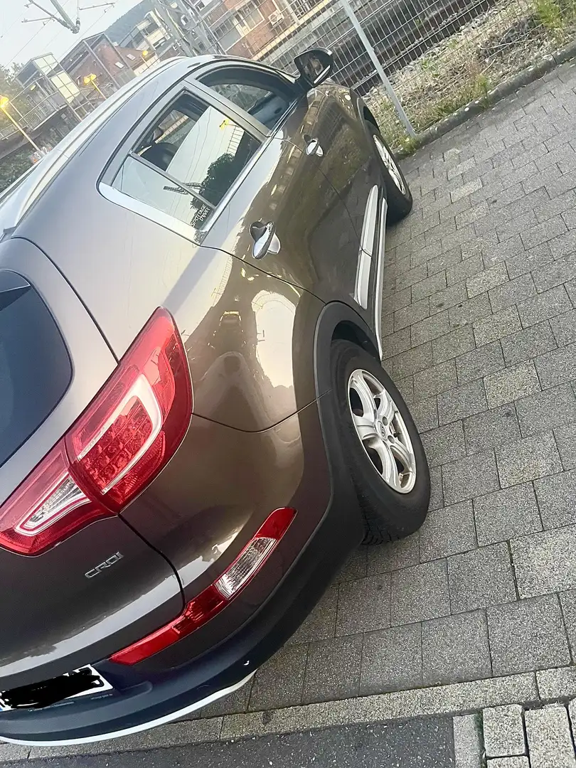 Kia Sportage 2.0 CRDi 184 4WD Automatik Spirit Brun - 2