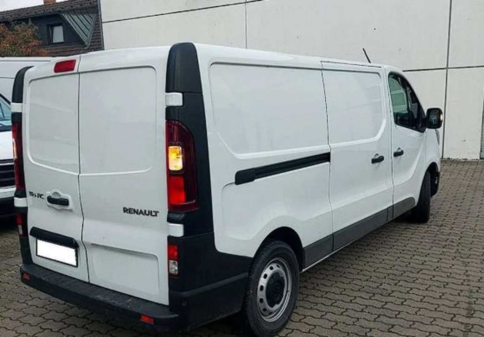 Renault Trafic L2H1 3,1t Komfort*PDC*ALLWET*TOUCHSCREEN Blanc - 2