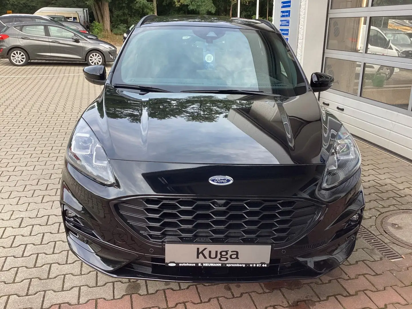 Ford Kuga ST-Line Schwarz - 2