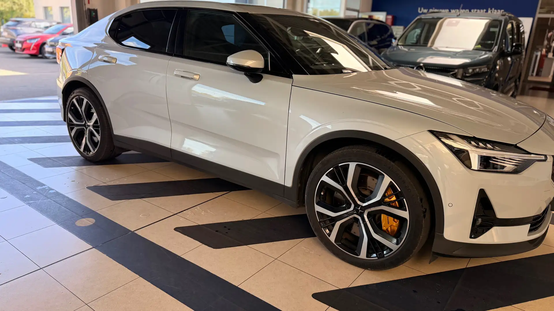 Polestar 2 Polestar 2 AWD | Performance | Pilot & Plus Pack* Grijs - 2