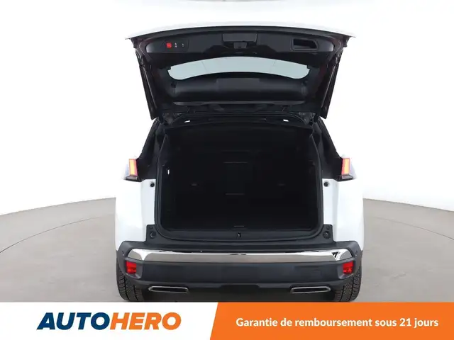 Peugeot 3008 view 16