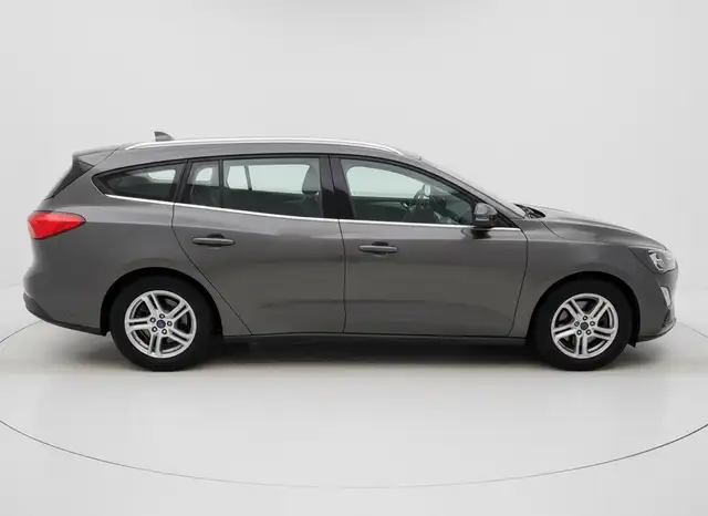 Ford Focus view 7