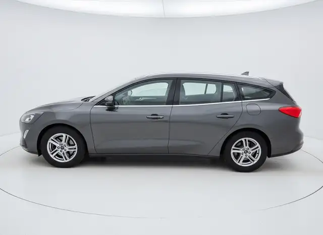 Ford Focus view 10