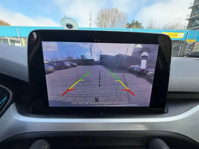 Ford Focus view 4