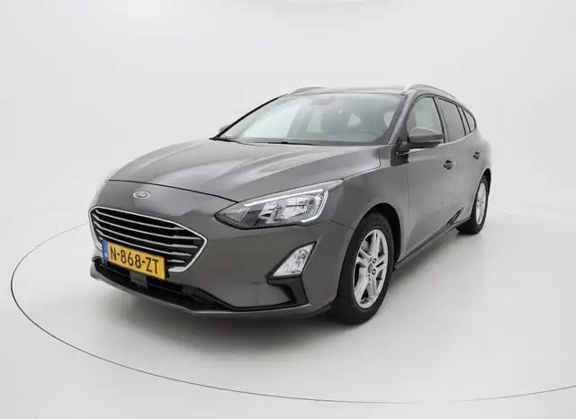 Ford Focus view 11