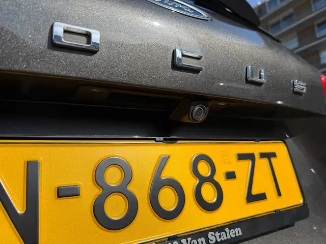 Ford Focus view 13