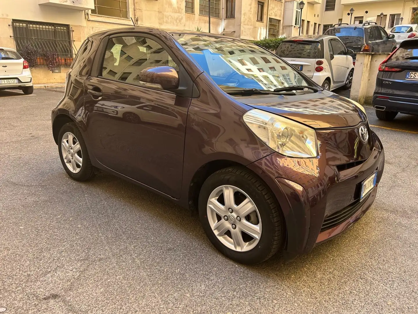 Toyota iQ iQ 1.0 cvt (multidrive) Fialová - 1
