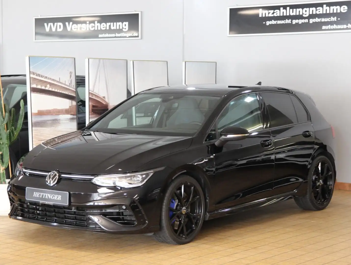 Volkswagen Golf R 2.0 TSI DSG 4mot., 19",Pano,Akrap.,Matrix Noir - 1