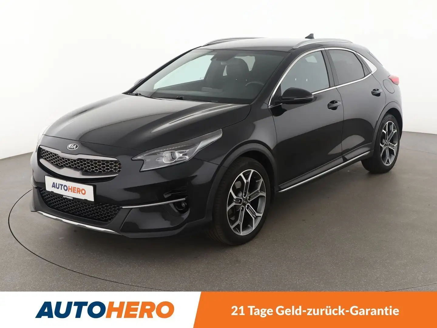 Kia XCeed 1.4 TGDI Launch Edition Aut*NAVI*LED*TEMPO*CAM*SHZ Schwarz - 1