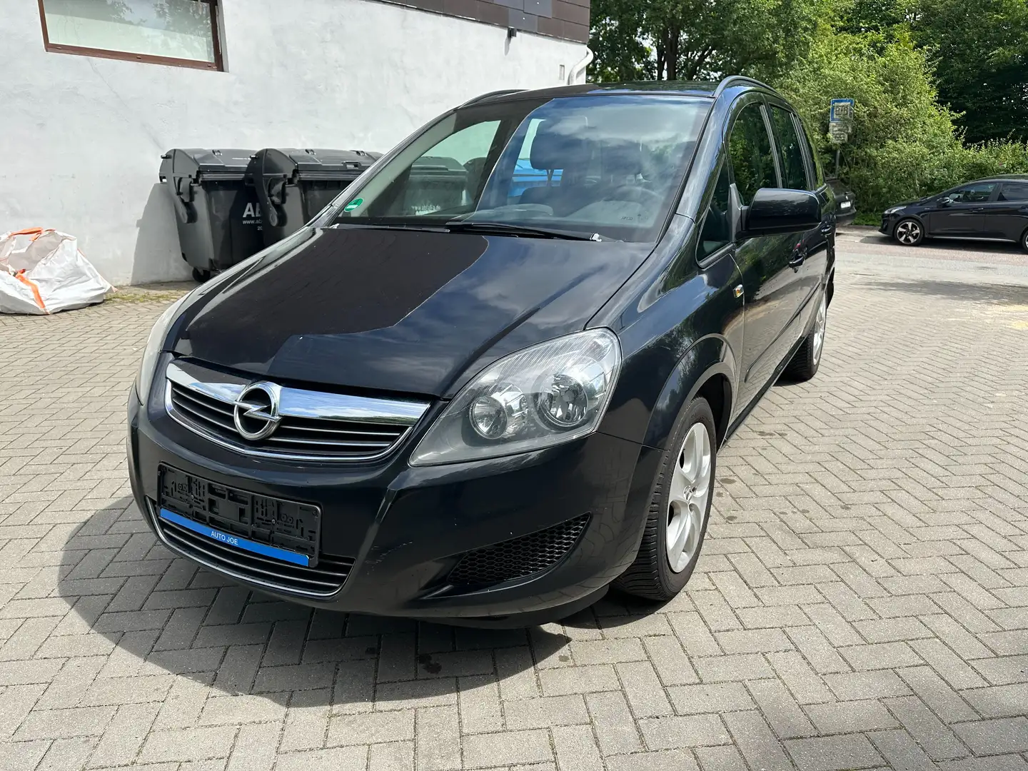 Opel Zafira 1.8 Family / Tüv Neu / Klima / Euro 5 Schwarz - 1