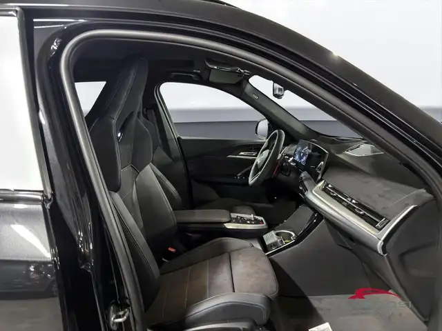BMW X1 view 12