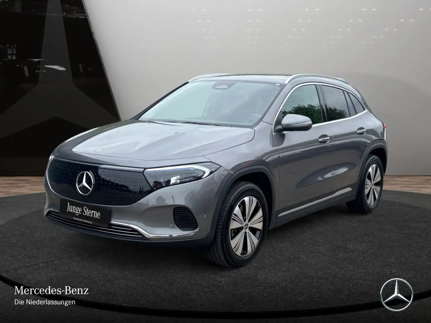 Mercedes-Benz EQA 300 4M PROG+ADVANCED+KAMERA+SPUR Grau - 2