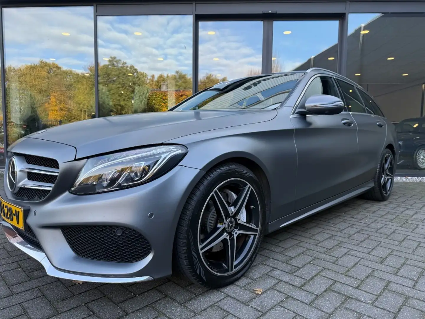 Mercedes-Benz C 180 180 Sport Premium+,LED,Memory,Carplay,Adapt Cruise Gris - 2
