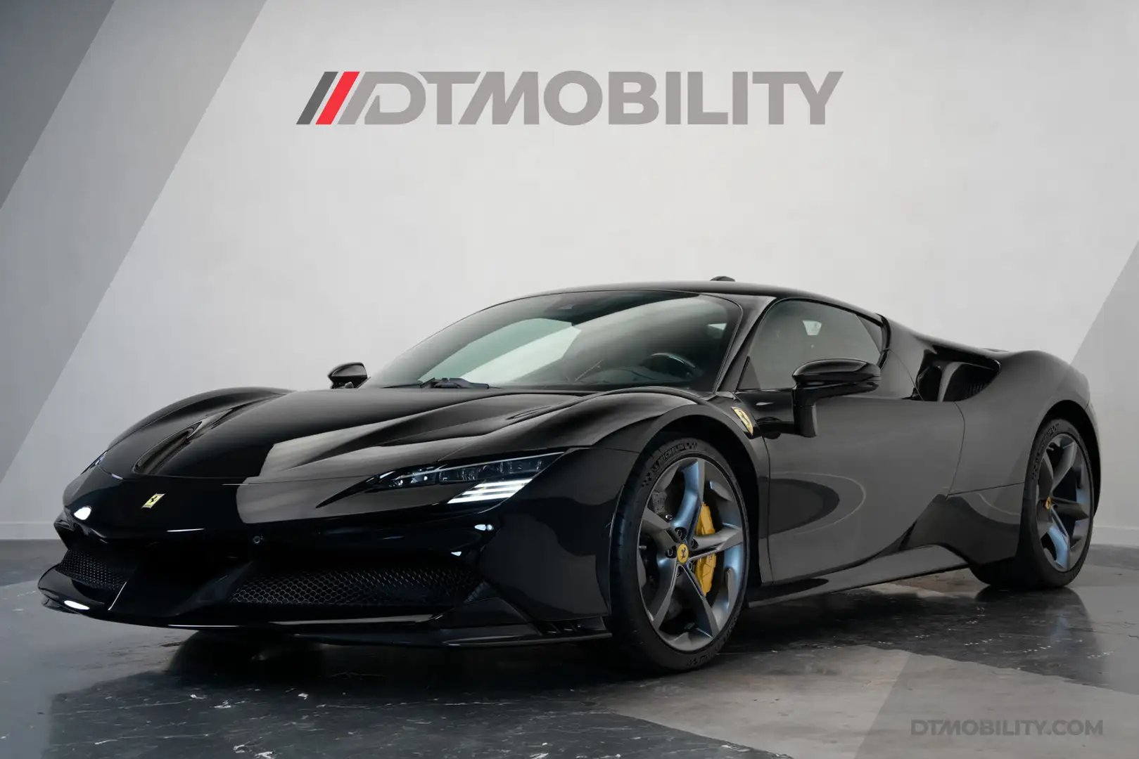 Ferrari SF90 Stradale 4.0 V8 | Assetto Fiorano | Daytona Racing seats | Negro - 1