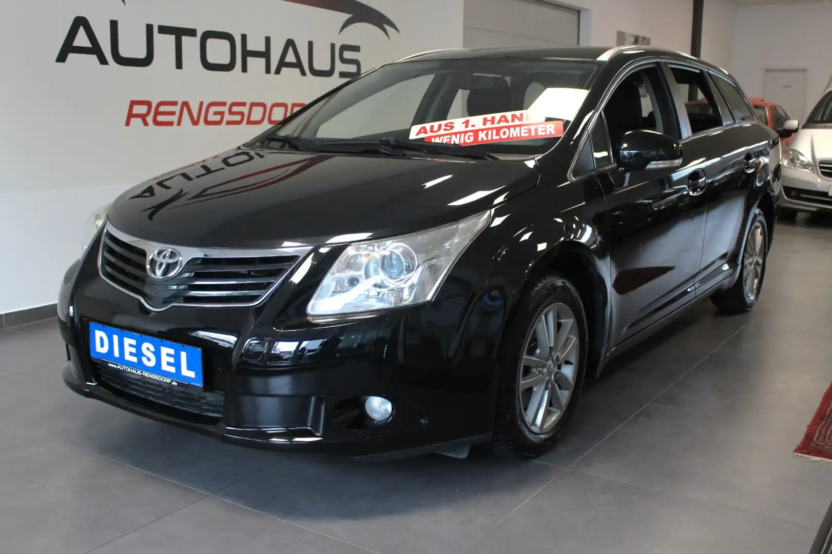 Toyota Avensis Kombi Edition 1.Hand Schwarz - 1
