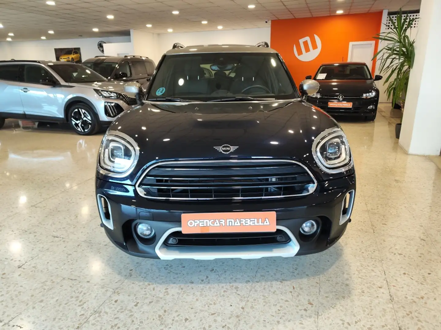 MINI Cooper Countryman AUT. Negro - 2