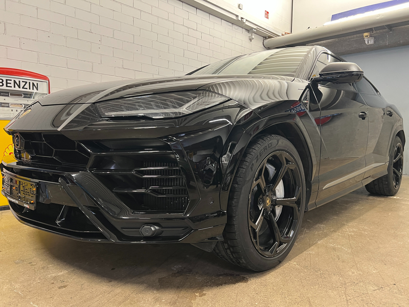 Lamborghini Urus — photo 2