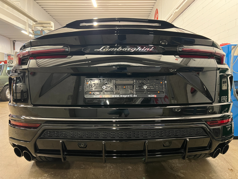Lamborghini Urus — photo 15