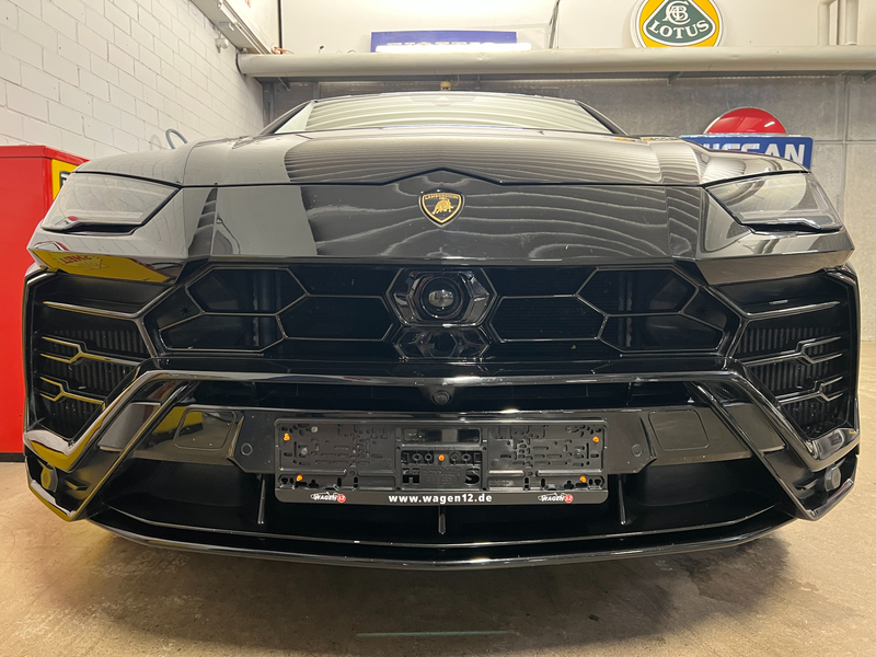 Lamborghini Urus — photo 3