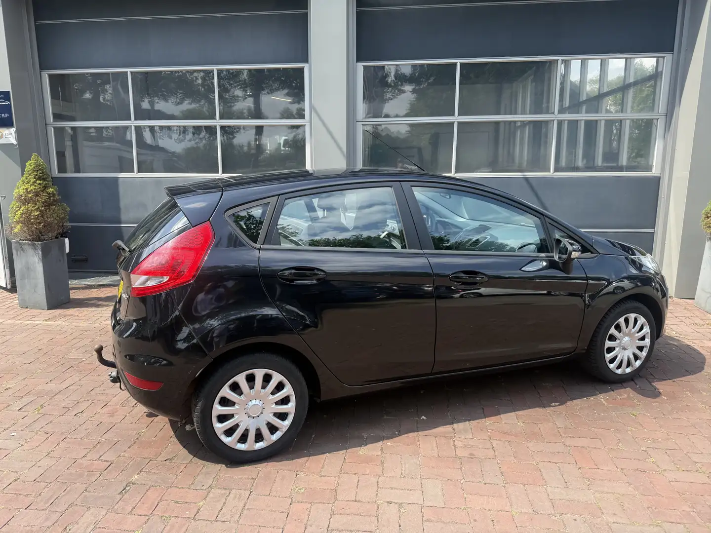 Ford Fiesta 1.25 Limited Bj 2009 Apk 05-2026 Airco,Trekhaak Le Zwart - 2