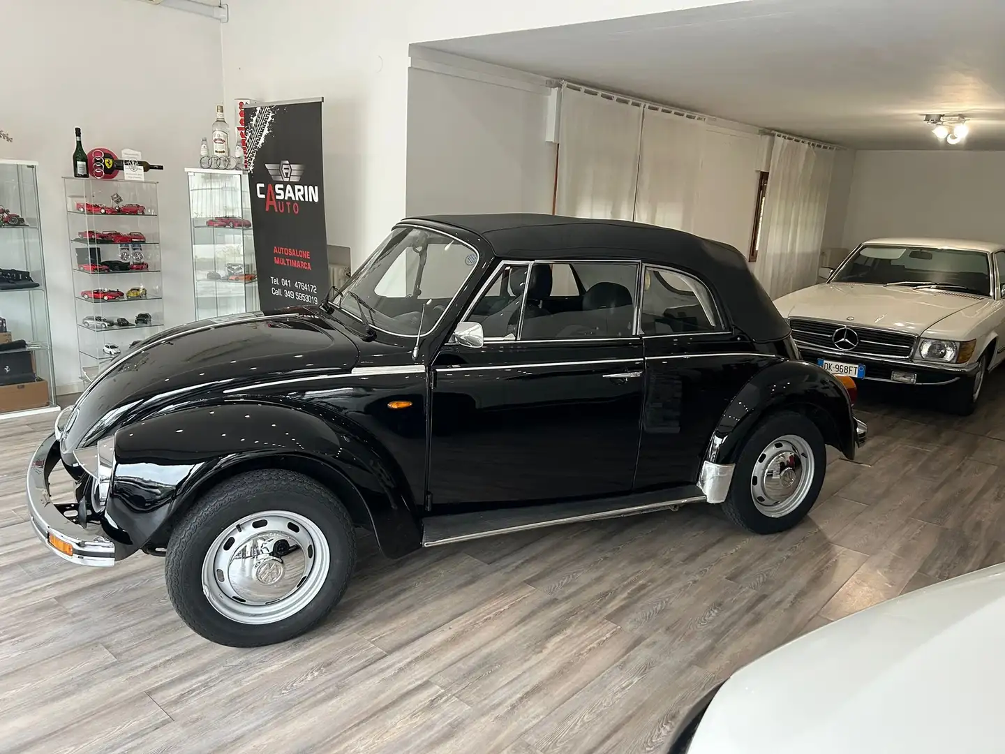 Volkswagen Maggiolino cabrio Noir - 2