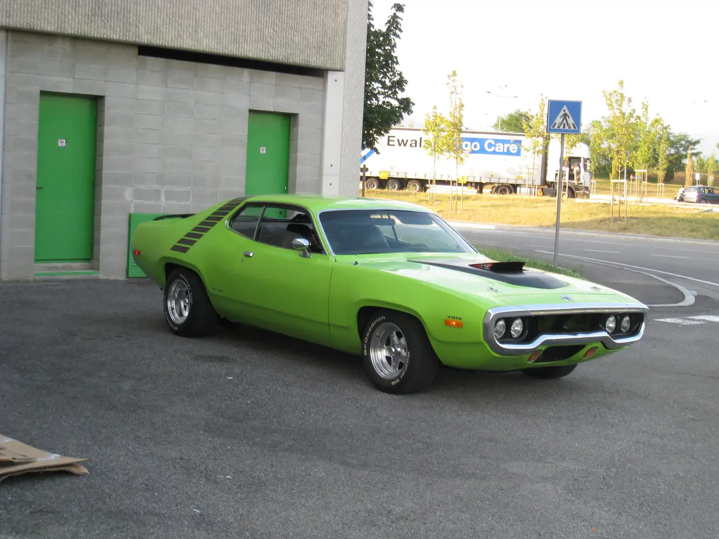 Plymouth Road Runner 440 six pack Green - 2
