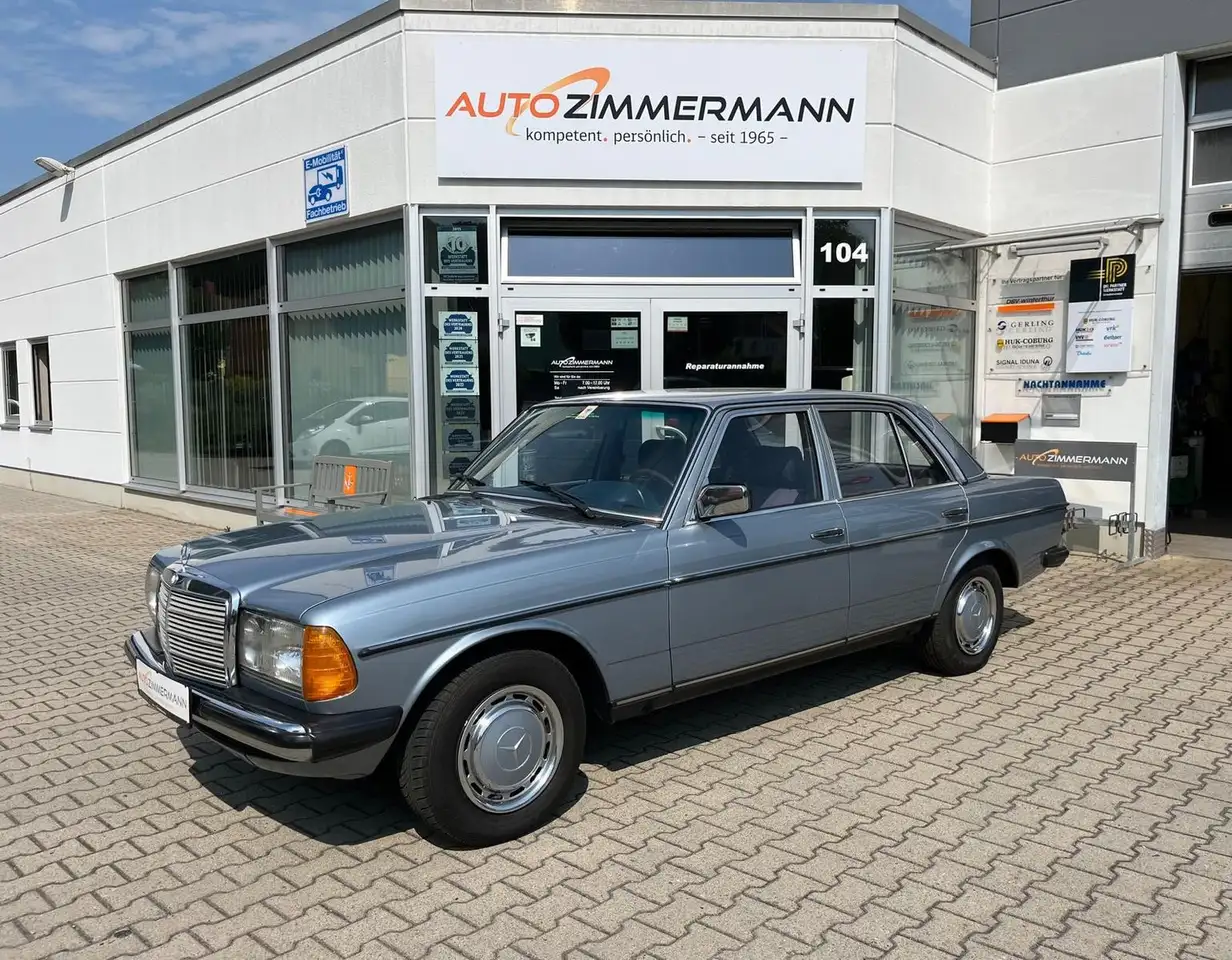 Mercedes-Benz 200 W123 Automatik H-Kennzeichen, foto 1