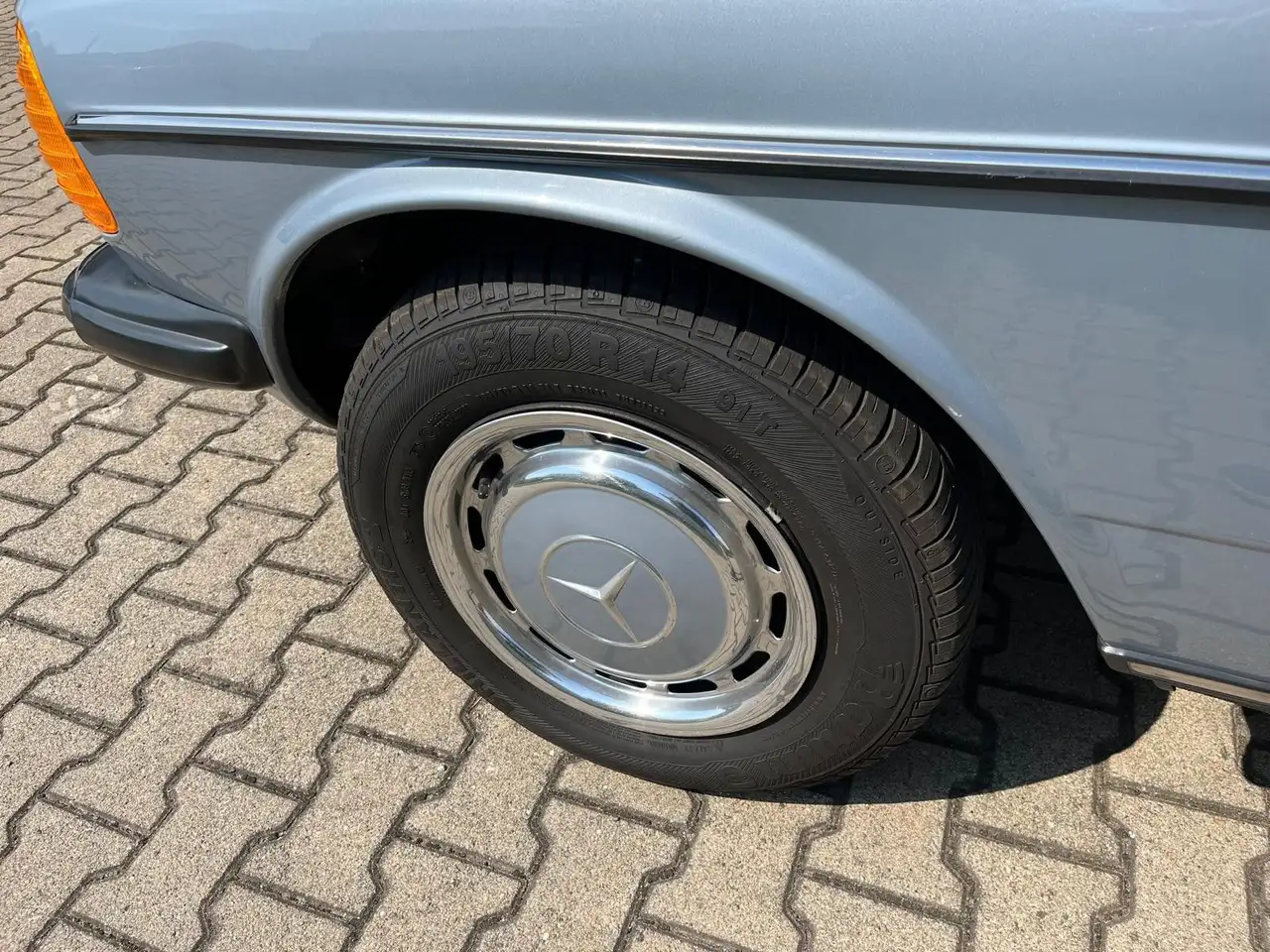 Mercedes-Benz 200 W123 Automatik H-Kennzeichen, foto 12