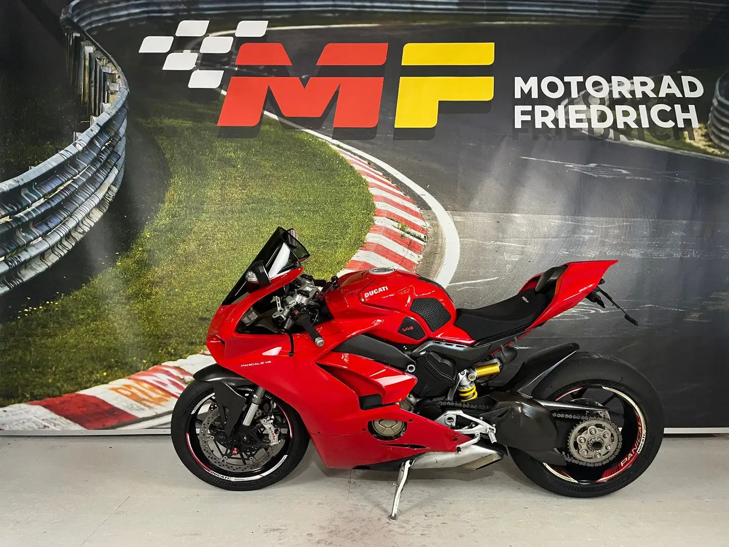 Ducati Panigale V4 R EIFEN+SERVICE NEU] Rouge - 2