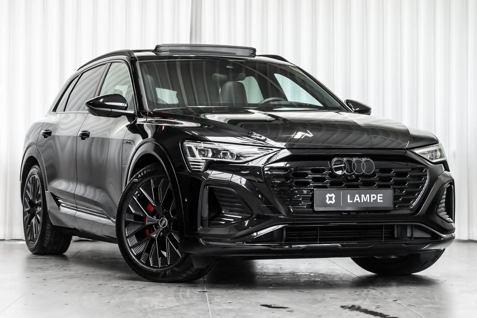 Audi Q8 e-tron 55 quattro S line Pano B&O Keyless Shadow Trekhaak Noir - 1