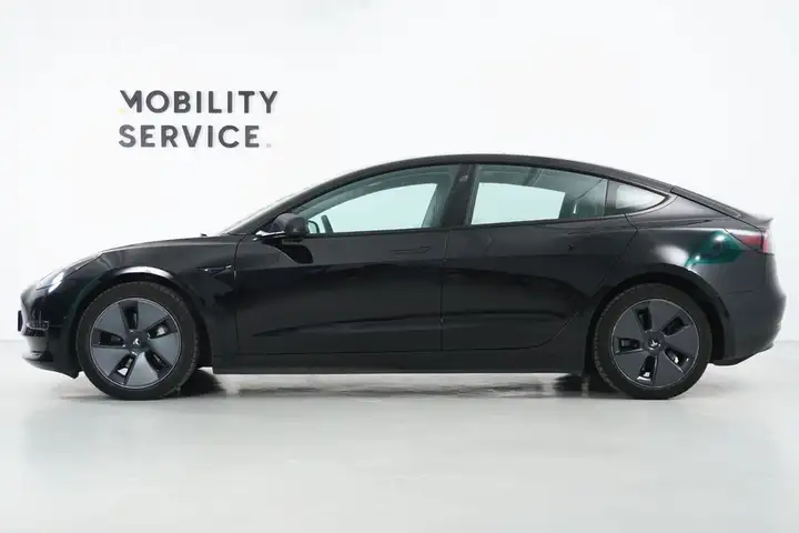Tesla Model 3 2022, foto 7